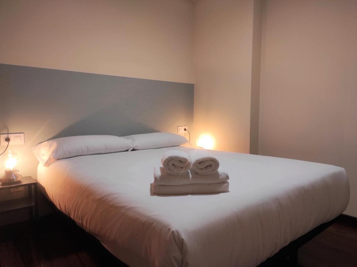 1A. Disfruta De Su Balcon Sobre El Casco Viejo. Apartment โอว์เรนเซ ภายนอก รูปภาพ